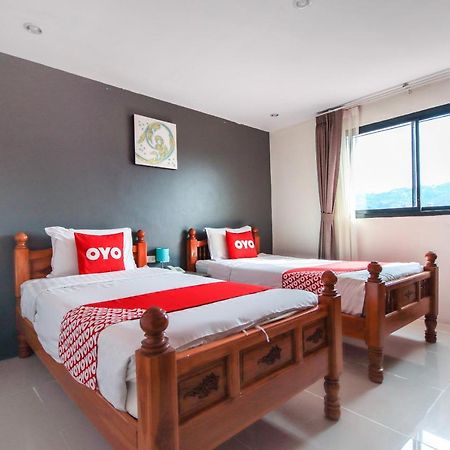Oyo 861 Patong Dynasty Hotel Exterior photo