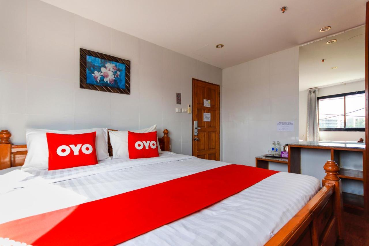 Oyo 861 Patong Dynasty Hotel Exterior photo